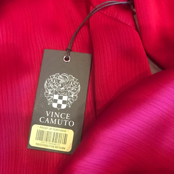 NWT Vince Camuto Off-Shoulder Blouse- Bell Sleeves - Picture 6 of 7